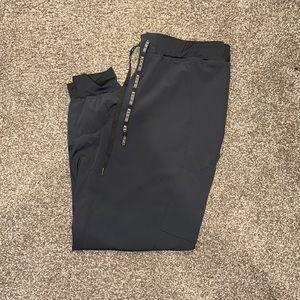 Med Couture Peaches Women’s Seamed Jogger Pant - Pewter